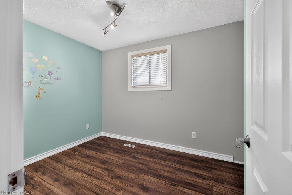 1444 Paddington Court, Burlington, ON, L7M 1W7 - 22