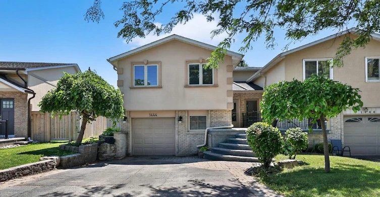 1444 Paddington Court, Burlington, ON, L7M 1W7