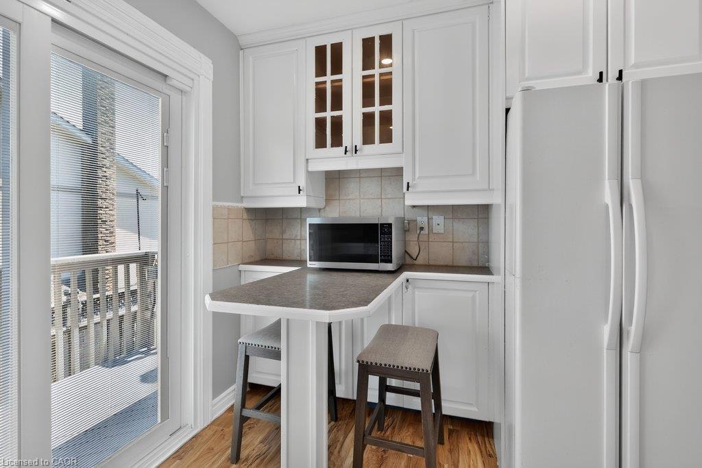 1444 Paddington Court, Burlington, ON, L7M 1W7 - 14