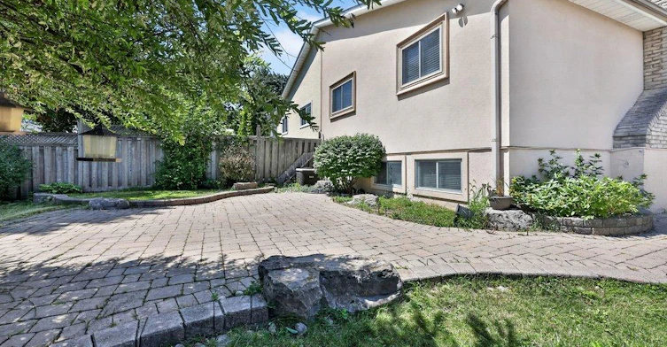 1444 Paddington Court, Burlington, ON, L7M 1W7 - 38