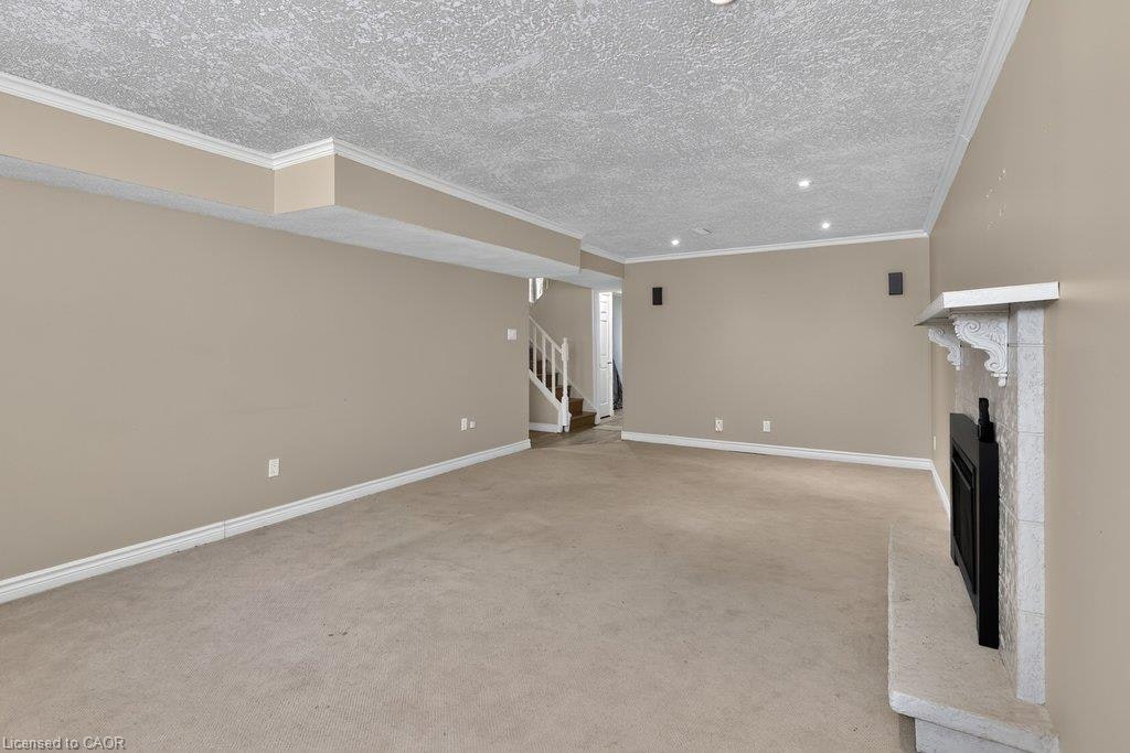 1444 Paddington Court, Burlington, ON, L7M 1W7 - 25