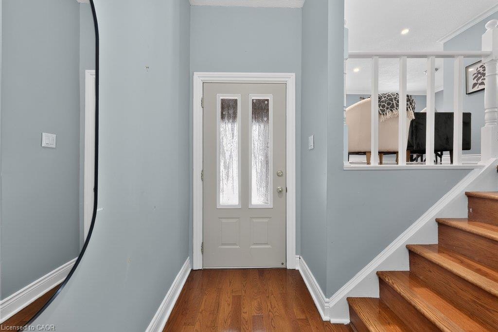 1444 Paddington Court, Burlington, ON, L7M 1W7 - 3