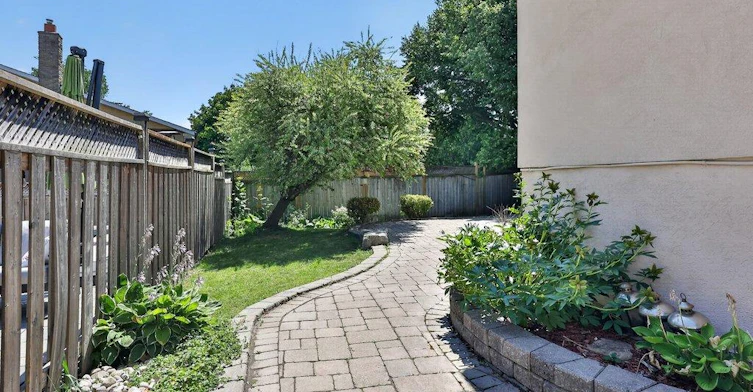 1444 Paddington Court, Burlington, ON, L7M 1W7 - 39