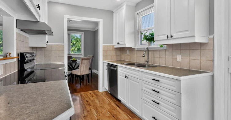 1444 Paddington Court, Burlington, ON, L7M 1W7 - 12