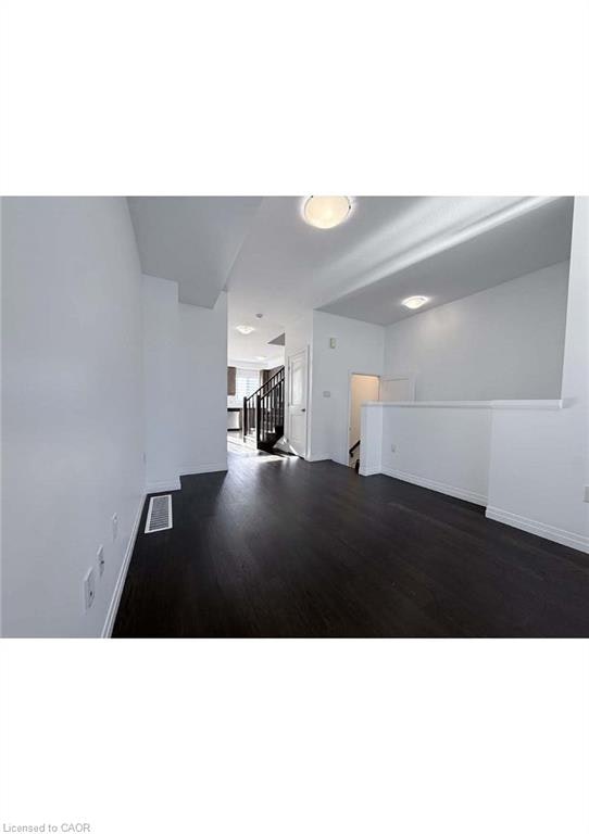 62-30 Times Square Boulevard, Hamilton, ON, L8J 0L8 - 3