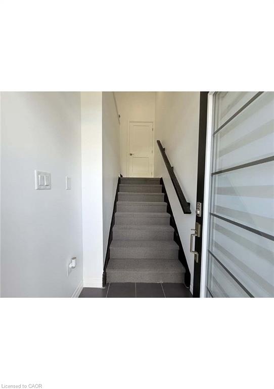 62-30 Times Square Boulevard, Hamilton, ON, L8J 0L8 - 8