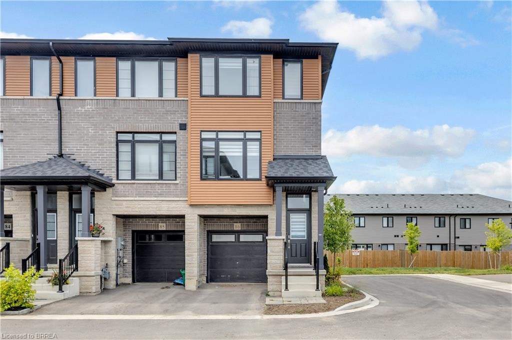 86-461 Blackburn Drive, Brantford, ON, N3T 0W9