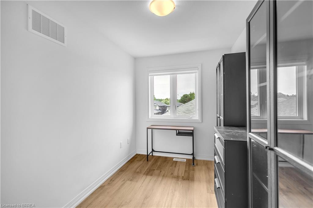 86-461 Blackburn Drive, Brantford, ON, N3T 0W9 - 19