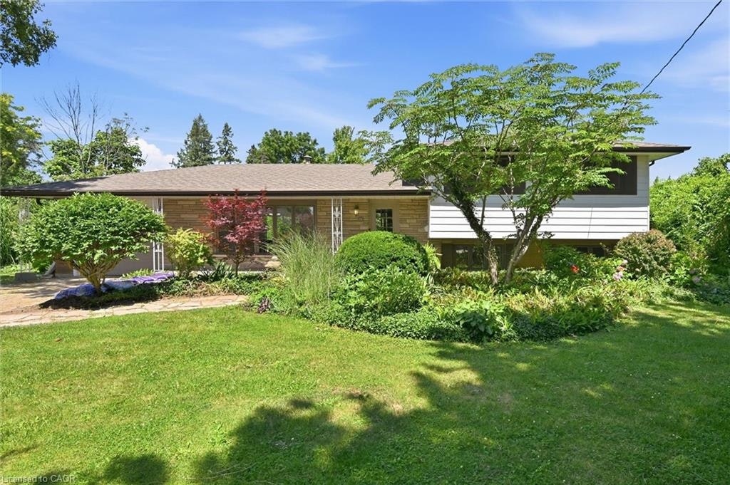34 Christopher Drive, Hamilton, ON, L9B 1G7