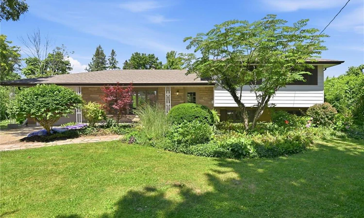 34 Christopher Drive