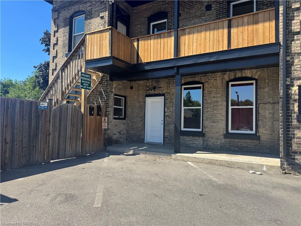 2-92 Alfred Street, Brantford, ON, N3S 5G2 - 2