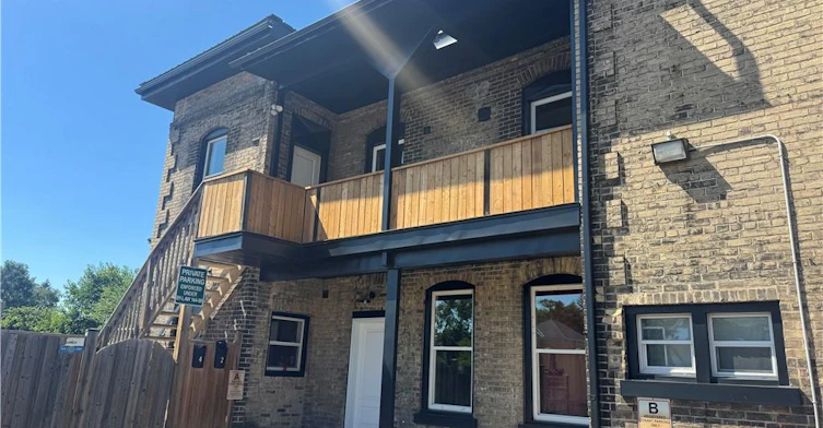 4-92 Alfred Street, Brantford, ON, N3S 5G2 - 2