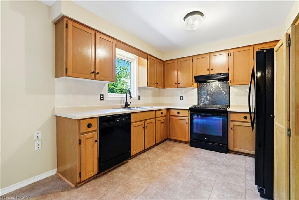 121 First Road W, Hamilton, ON, L8J 2S6 - 11