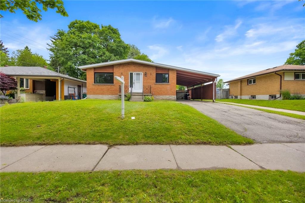 72 Massey Avenue, Kitchener, ON, N2C 1M3