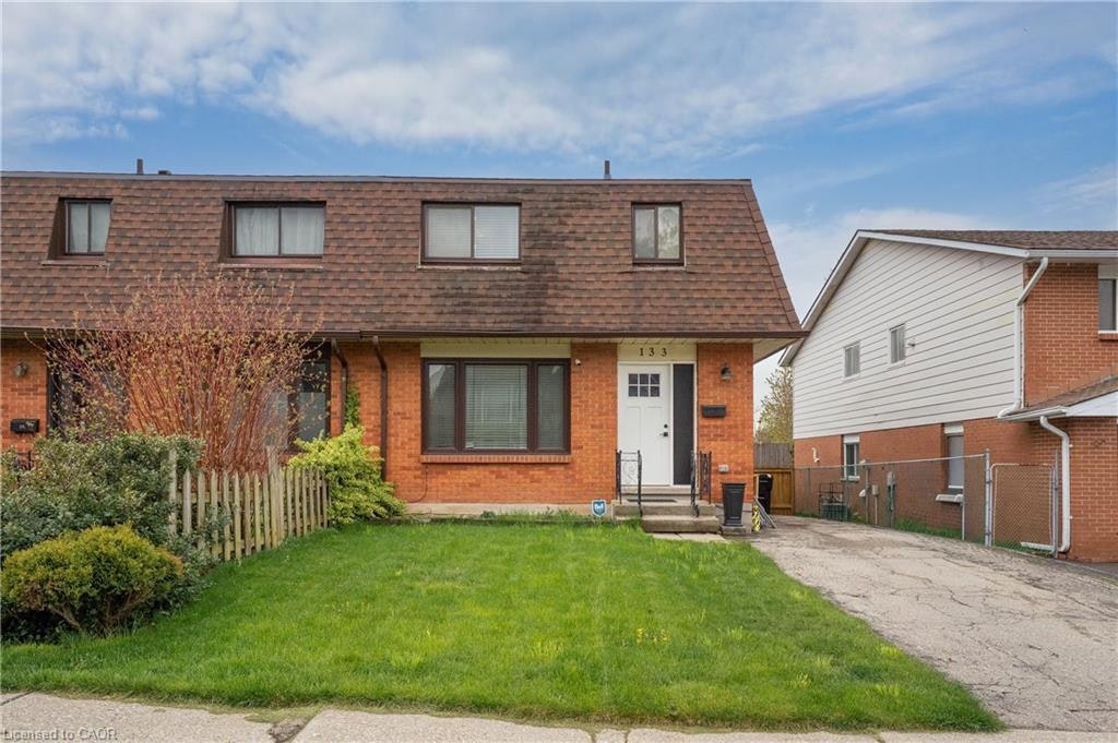 133 Elm Ridge Ridge, Kitchener, ON, N2N 1J3