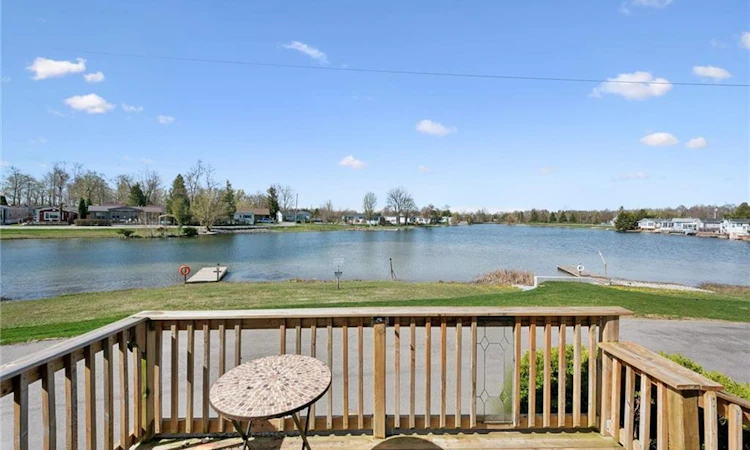 27 Trillium Beach Drive