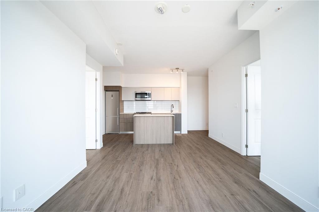 2207 B-8 Hughson Street N, Hamilton, ON, L8R 3L5 - 6