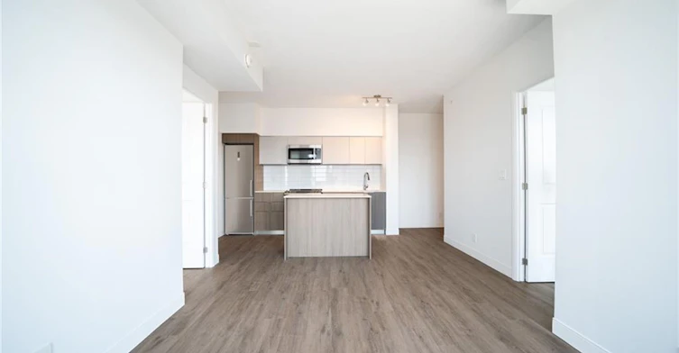 2207 B-8 Hughson Street N, Hamilton, ON, L8R 3L5 - 6