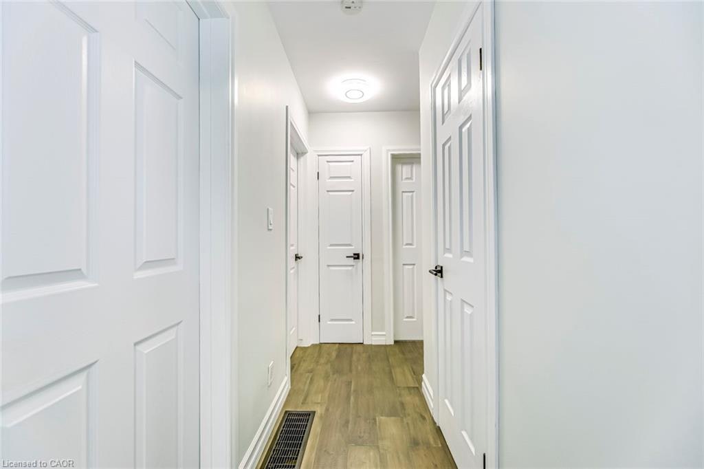 356 Dunlop Crescent, Burlington, ON, L7L 3N7 - 17