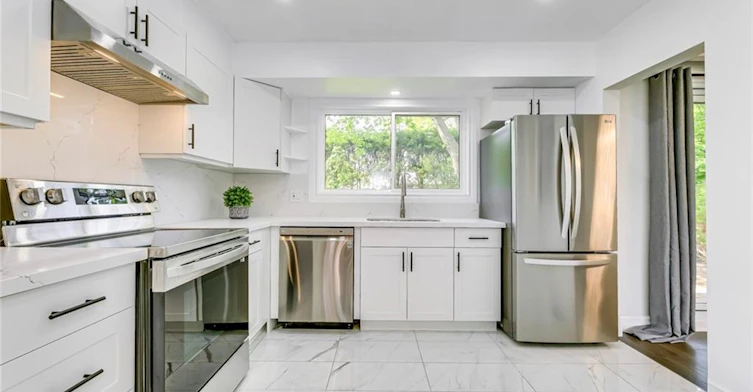 356 Dunlop Crescent, Burlington, ON, L7L 3N7 - 11