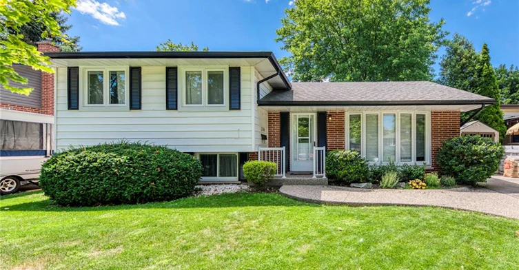 356 Dunlop Crescent, Burlington, ON, L7L 3N7
