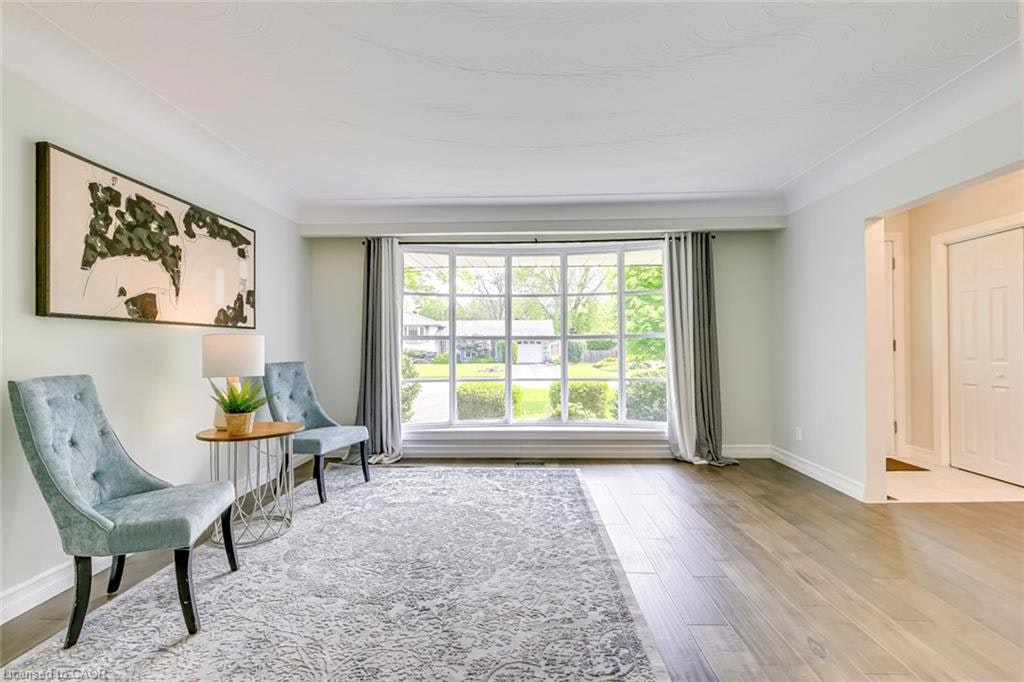 356 Dunlop Crescent, Burlington, ON, L7L 3N7 - 6