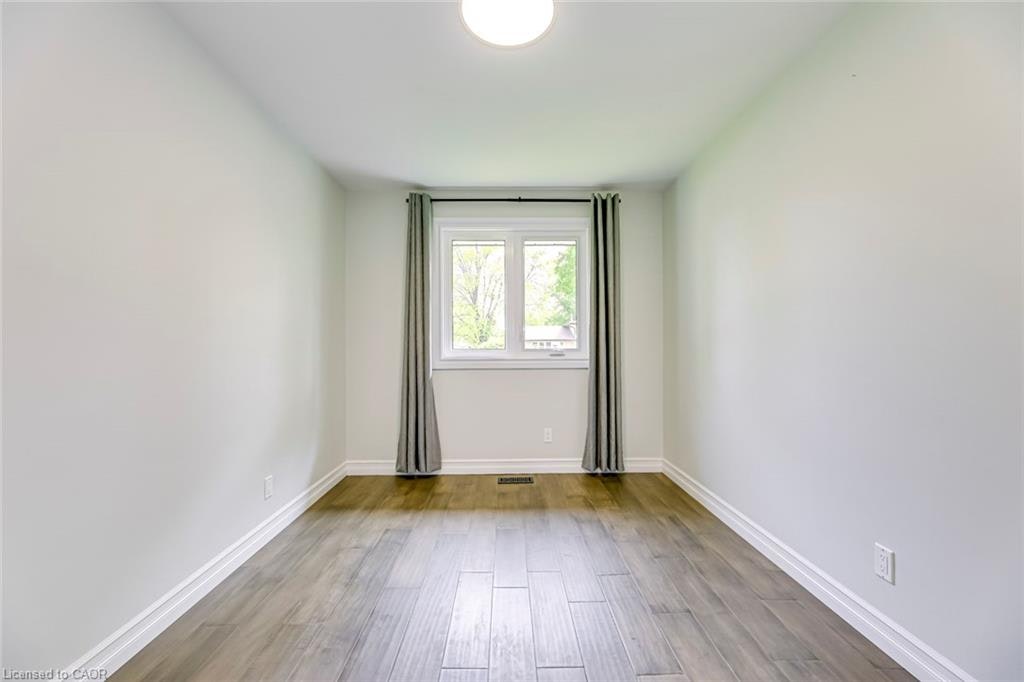 356 Dunlop Crescent, Burlington, ON, L7L 3N7 - 22