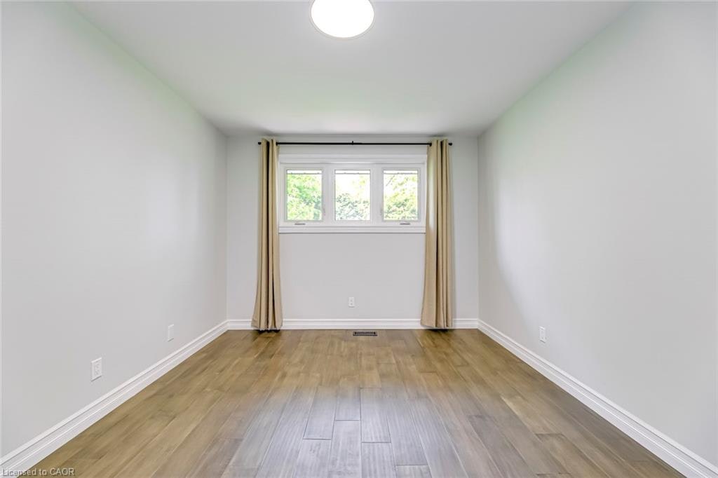 356 Dunlop Crescent, Burlington, ON, L7L 3N7 - 19