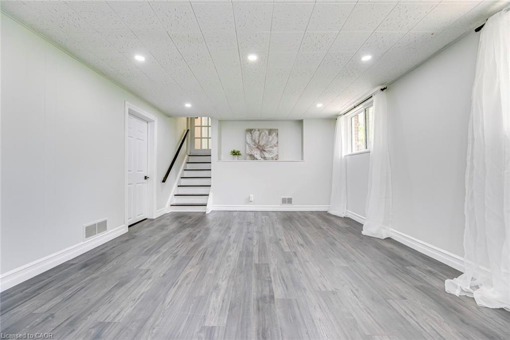 356 Dunlop Crescent, Burlington, ON, L7L 3N7 - 29