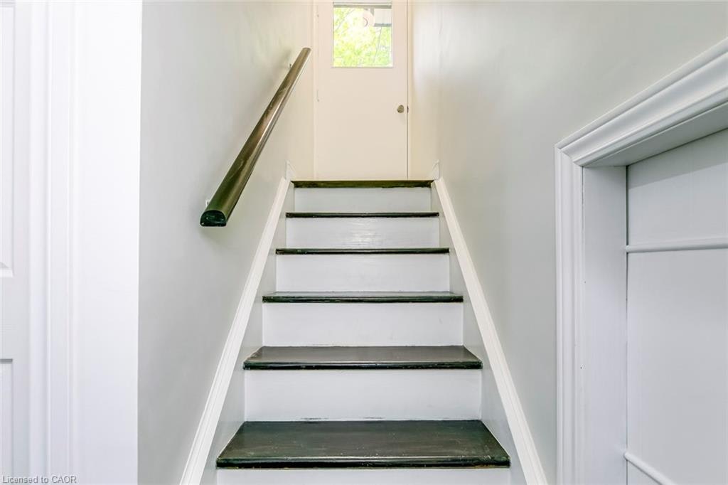 356 Dunlop Crescent, Burlington, ON, L7L 3N7 - 26