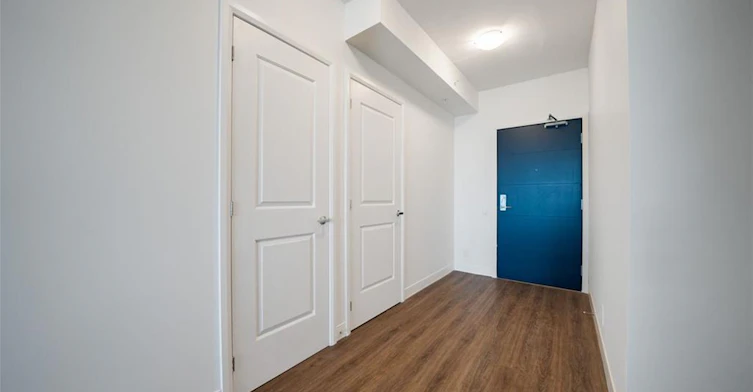 2910 B-8 Hughson Street N, Hamilton, ON, L8R 3L5 - 8