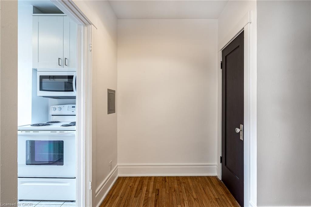 10-285 King Street W, Hamilton, ON, L8P 1B2 - 7
