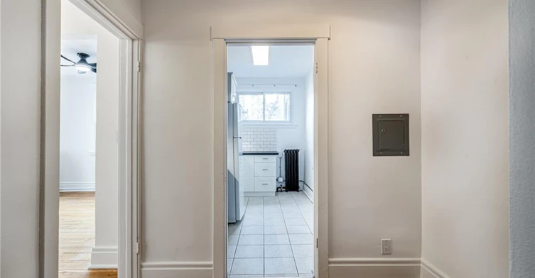 10-285 King Street W, Hamilton, ON, L8P 1B2 - 6