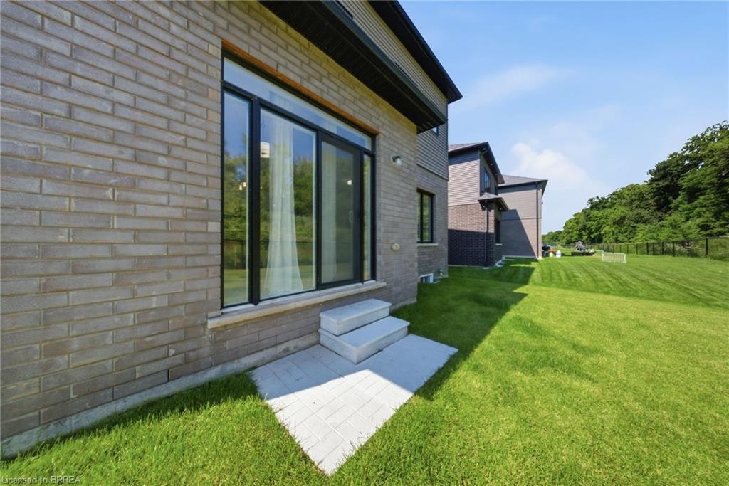 67 Macklin Street, Brantford, ON, N3V 0B7 - 46