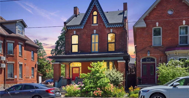 UPPER-91 Wellington Street S, Hamilton, ON, L8N 2R3