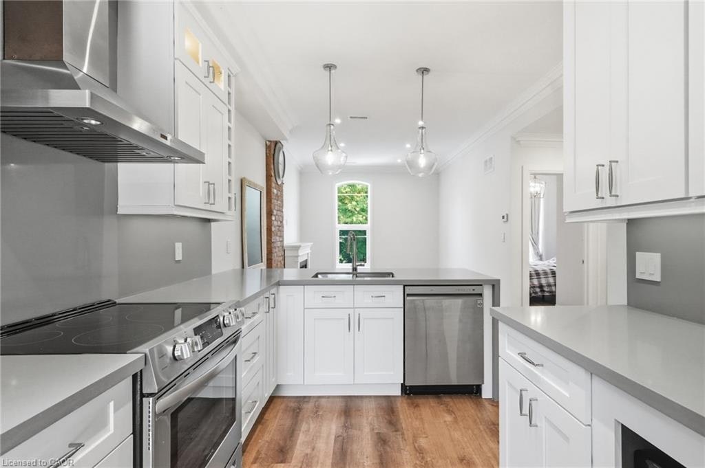 UPPER-91 Wellington Street S, Hamilton, ON, L8N 2R3 - 11