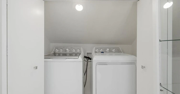 UPPER-91 Wellington Street S, Hamilton, ON, L8N 2R3 - 22