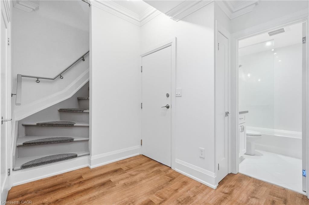 UPPER-91 Wellington Street S, Hamilton, ON, L8N 2R3 - 14