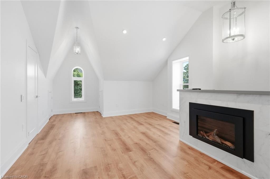 UPPER-91 Wellington Street S, Hamilton, ON, L8N 2R3 - 17