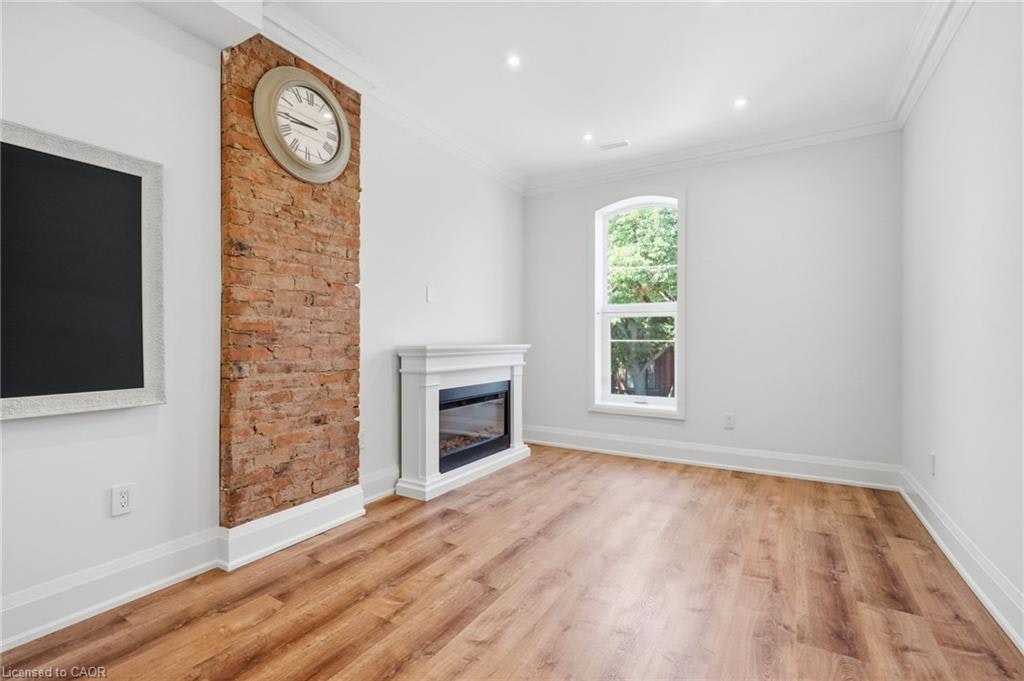 UPPER-91 Wellington Street S, Hamilton, ON, L8N 2R3 - 5