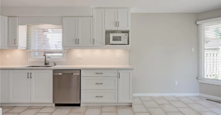 265 Mississaga Street, Oakville, ON, L6L 6J8 - 14