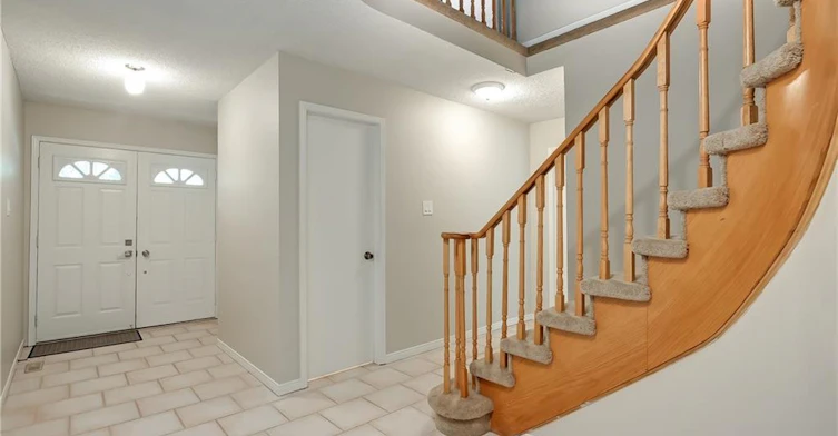 265 Mississaga Street, Oakville, ON, L6L 6J8 - 3