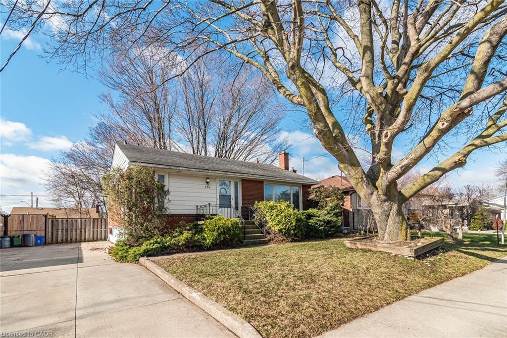 124 Broker Drive, Hamilton, ON, L8T 2B8