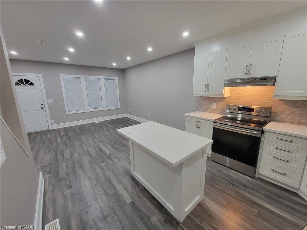 27 Belmont Avenue, Hamilton, ON, L8L 7L9 - 4