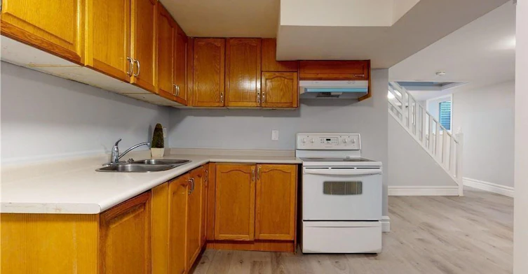 Basement-206 Hahn Avenue, Cambridge, ON, N3C 2Z2 - 9