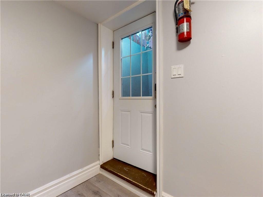 Basement-206 Hahn Avenue, Cambridge, ON, N3C 2Z2 - 6