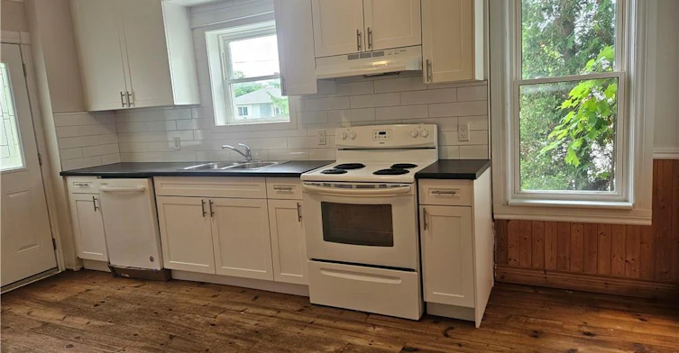 15 Cedar Street, Aylmer, ON, N5H 2E6 - 10
