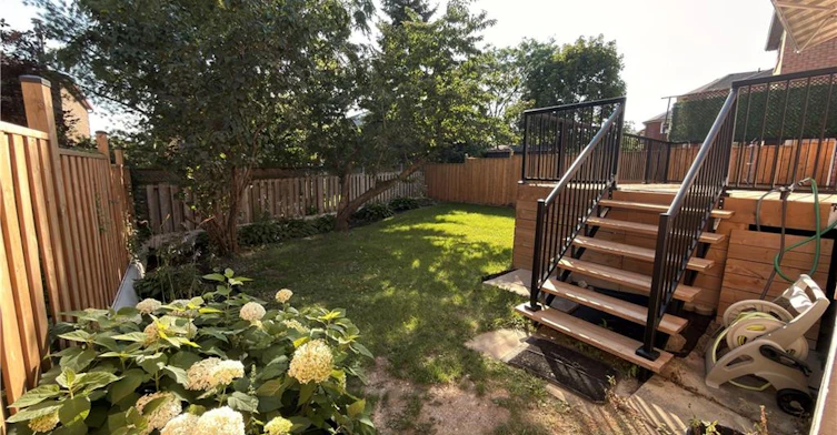 5202 Huntingfield Drive, Mississauga, ON, L5R 2L8 - 2