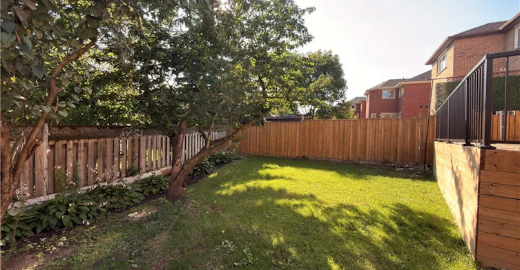 5202 Huntingfield Drive, Mississauga, ON, L5R 2L8 - 3