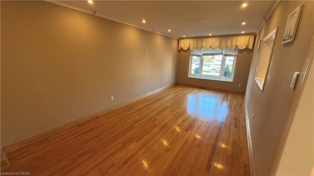 5202 Huntingfield Drive, Mississauga, ON, L5R 2L8 - 10